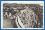 CPSM PF - AVEYRON - LAC DE SARRANS – LA ROCHE PERDRIERE OU VIENT PRENDRE APPUI LE BARRAGE - Charbonnier / 4 / - Sonstige & Ohne Zuordnung