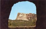 17271   Stati  Uniti,  Mount  Rushmore,  The  Nationla  Shrine Of  Democracy,  NV  (scritta) - Mount Rushmore