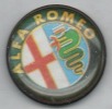 Auto , Logo Alfa Roméo , En Plastique - Alfa Romeo