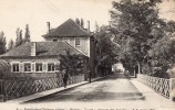 38 PONT DE CHERUY - Mairie - Ecoles - Avenue Des Acacias - Pont-de-Chéruy