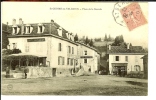 CPA  ST GEOIRE En VALDAINE, Place De La Bascule, Hôtel, Café  4487 - Saint-Geoire-en-Valdaine