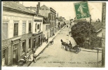 CPA  LES MUREAUX, Grande Rue, Attelage  4542 - Les Mureaux