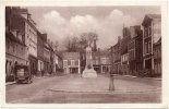 Crécy En Ponthieu (Somme) La Place Jean De Luxembourg - Crecy En Ponthieu