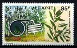 Nlle CALEDONIE 1993 PA N° 297 **  Neuf = MNH Superbe Cote 2,50 € Arbres Trees Flore Niaouli Alambic - Unused Stamps