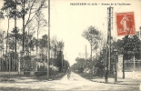 AVENUE DE LA FEUILLAUME - Vaucresson