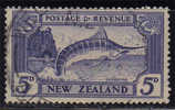 NOUVELLE-ZELANDE. Peche A L´espadon.  Yv.# 200.  Un T-p Oblitere. Cote  35.00 €  (annee 1935) - Used Stamps
