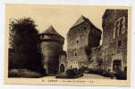 Q30 - LASSAY - La Cour Du Château - Lassay Les Chateaux