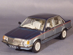 Biante B432702A, Holden VC Commodore SL/E, 1:43 - Andere & Zonder Classificatie