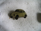 Pin´s Automobile Coccinelle  Wolkswagen De Couleur Blanche - Volkswagen