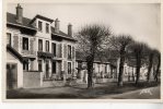 79  -  BRIOUX SUR BOUTONNE  -  LE GROUPE SCOLAIRE  -  CPSM ANNEE 1940/50 - Brioux Sur Boutonne