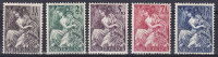 Netherlands 1946 Mi. 457-61 Kriegopferhilfe Fruengestalt Mit Füllhorn Vor Ruinen Complete Set MH* - Unused Stamps