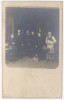 CARTE PHOTO PERSONNAGES DEVANT UN CAFE - CHIEN - Cafés