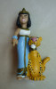 FIGURINE ASTERIX PLASTOY 1997 CLEOPATRE ET SA PANTHERE (1) - Asterix & Obelix