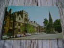 ANGLETERRE - OXFORD - BALLIOL COLLEGE AND MARTYRS  MEMORIAL - OLD POSTCARD - WRITEN IN 1968-CPA - Oxford
