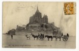 LE MONT ST MICHEL  - Les Voitures De Genêts. - Le Mont Saint Michel