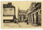 VALOGNES. -  LA Poissonnerie Et L'Eglise Saint-Malo - Valognes