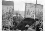 N° 310  -  Chute Du Mur De Berlin - Novembre 1989 - Manifestations