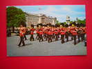 CPM OU CPSM-ANGLETERRE-LONDON-GUARDS BAND NEAR BUCKINGHAM PALACE -PHOTO RECTO /VERSO-NON VOYAGEE - Buckingham Palace