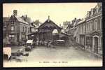 CPA  ANCIENNE- FRANCE- CRAON (53)- PLACE DU MARCHÉ AVEC TRES BELLE ANIMATION- VIEUX CAMION ET VIEILLE AUTO- COMMERCES - Craon