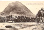 HUAHINE (ILES SOUS LE VENT DE TAHITI) MOUA TAPU MONTAGNE SACREE ET CHENAL DE MAEVA  REF 22592 - Polynésie Française