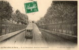 PARIS (75) Rame Du Métropolitain Boulevard Rochechouart - Métro Parisien, Gares