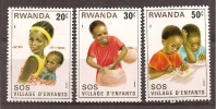 Rwanda      Y/T     984 Tot  985  (0) - Gebruikt