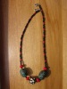 Collier Africain En Résine , Métal Et Plastique Long 50 Cm Env TBE - Necklaces/Chains