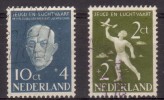 Nederland (AP) 1954 Nr 647+648 Nationaal Luchtvaarfonds - Usados