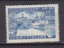 L5851 - FINLANDE FINLAND Yv N°358 * - Ungebraucht