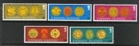 CAYMAN ISLANDS - 1976 AMERICAN BICENTENARY SET (5V) FINE MNH ** - Kaaiman Eilanden