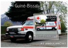 Guinée Bissau Ambulance  Camionnette Ford Bloc 2001 ** Guinea Bissau Ambulance Ford Van Souvenir Sheet 2001 ** - Camions