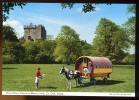 CPM Animée Neuve Irlande  Horse Drawn Caravan At Blarney Castle  Cheval Et Roulotte Devant Le Château De Blarney - Cork