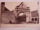 77 SEINE ET MARNE DONNEMARIE DONTILLY PORTE DES CLOÎTRES - Donnemarie Dontilly