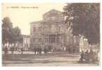 84 // SORGUES   Place De La Mairie   29   ANIMEE - Sorgues