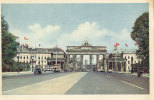 Mit Blick Zum Rathaus - Brandenburger Tor