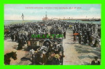 DOUGLAS, ILE DE MAN - VISITORS ARRIVING VICTORIA PIER - ANIMATED - TRAVEL - - Isla De Man