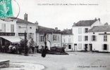 54 COLOMBEY LES BELLES       -1-   Place De La Mairie Et La Gendarmerie - Colombey Les Belles