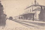 SEYSSEL.  _  La Gare. Quais Animés. Un Train Est Arrivé, Mécanicien Et Chauffeur Hors De Leur Cabine. - Seyssel