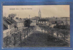 Carte Postale 60. Boran  Place Du Carrouge Trés Beau Plan - Boran-sur-Oise