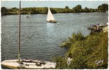 CPSM - PF - Saint Avertin (I. Et L.) La Plage Sur Le Cher - Les Pédalos Et Les Yachts - Saint-Avertin