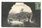 Saint-Jean-du-Gard (30) : Voiture à L'entrée Du Tunnel En 1910 (animée) PF. - Saint-Jean-du-Gard