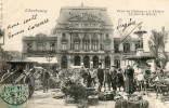 CPA 50 CHERBOURG PLACE DU CHATEAU ET LE THEATRE UN JOUR DE MARCHE 1905 - Cherbourg