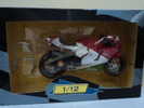 DUCATI DESMOSEDICI  CAPIROSSI  2006  1/12  LIRE !! - Motorfietsen