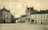 N°15073 -cpa Waereghem -grand'place : Côté Ouest- - Waregem