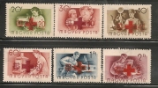 HUNGARY - 1957 Timbres De La Croix-Rouge - HEALTH - Yvert # 1212/7 - # 1212-6 MINT LH - Rest  MINT NH - Neufs
