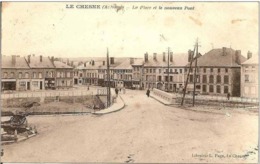 08 LE CHESNE -  La Place Et Le Nouveau Pont - Le Chesne
