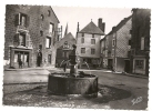 Besse Et Saint-Anastaise (63) : La Place Du Marché De Besse-en-Chandesse En 1950 PHOTO VERITABLE. - Besse Et Saint Anastaise