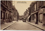 GRANDVILLIERS - (oise) - Rue De La Halle Aux Blés - Grandvilliers