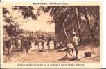 BENIN - DAHOMEY - Acheteurs De Graines Palmistes Sur Les Bords De La Lagune D'Adjara. Missions Africaines. - Benín