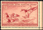 US RW13 Mint Never Hinged Duck Stamp From 1946 - Duck Stamps